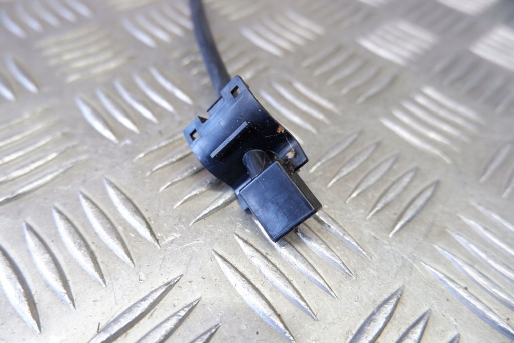 фото №1, Шланг насоса омывателя toyota corolla хэтчбек _e21_ 9009933080 1.8l