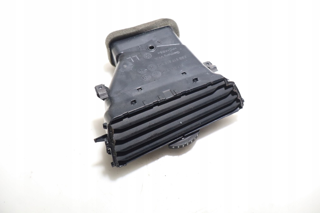 фото №3, Решётка обдув правая volkswagen golf vii