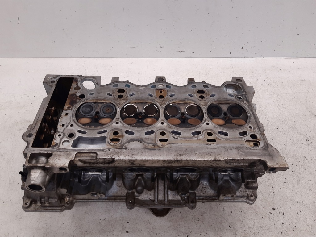 Головка справна 7559168 bmw e81 Зі Шроту