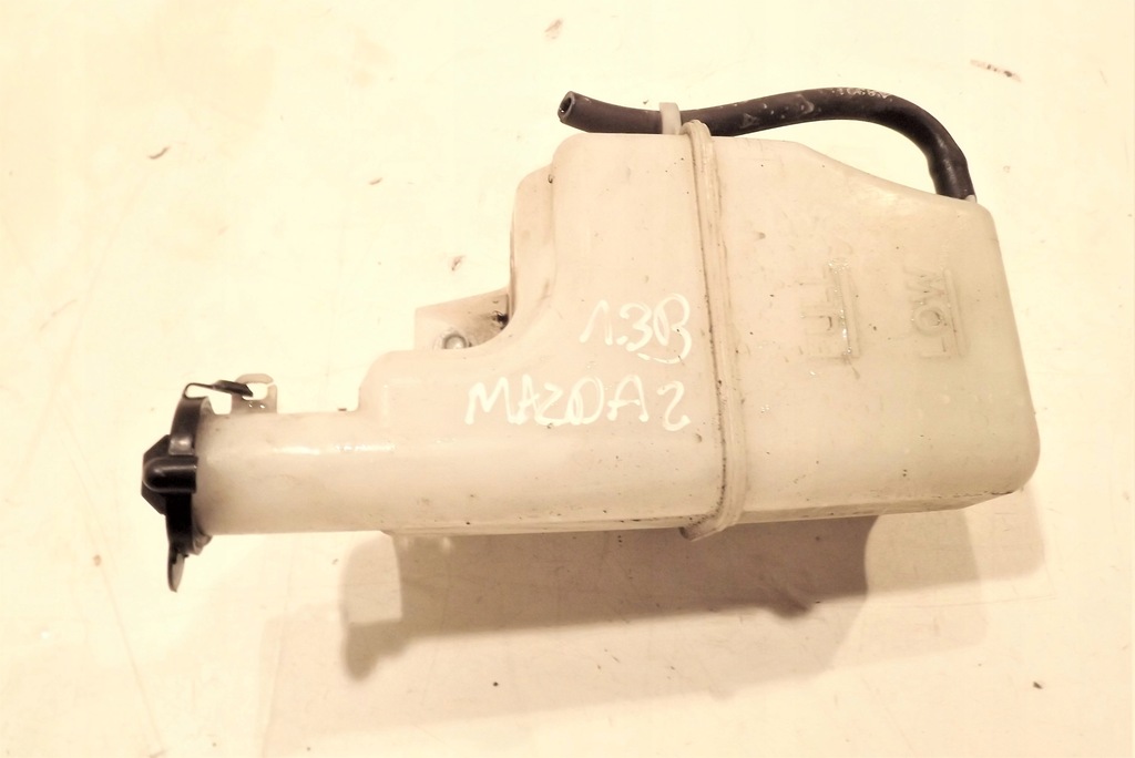 фото №1, Бачок wody 07-14 mazda 2 1.3b
