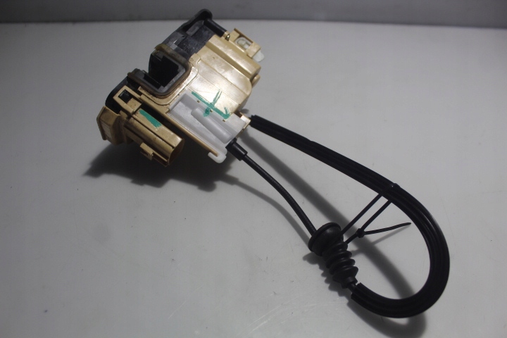 фото №4, Замок правий перед двері alfa romeo giulia