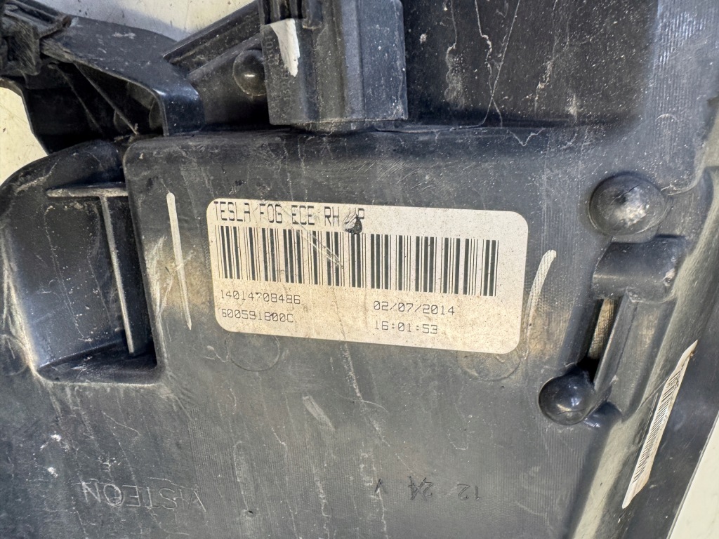 Tesla s противотуманная фара led drl правый перед 600591600c Киев