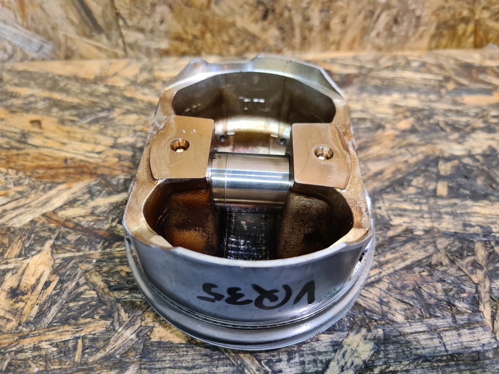 фото №3, Поршень vq35 350z fx35