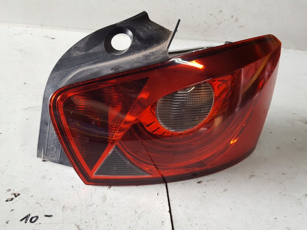 фото №1, Seat ibiza 4 iv 08-12r hb лампа правая задняя 5d