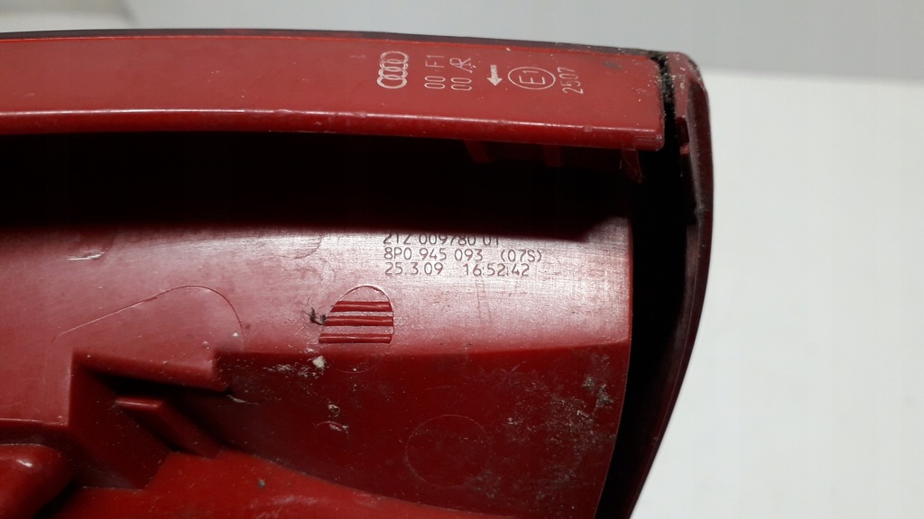 фото №14, Audi a3 8p cabrio лампа правая задняя w крышка