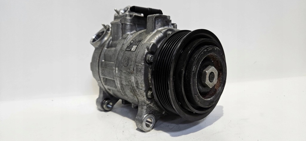 фото №1, Компрессор кондиционера bmw оригинальный номер 9396722-01