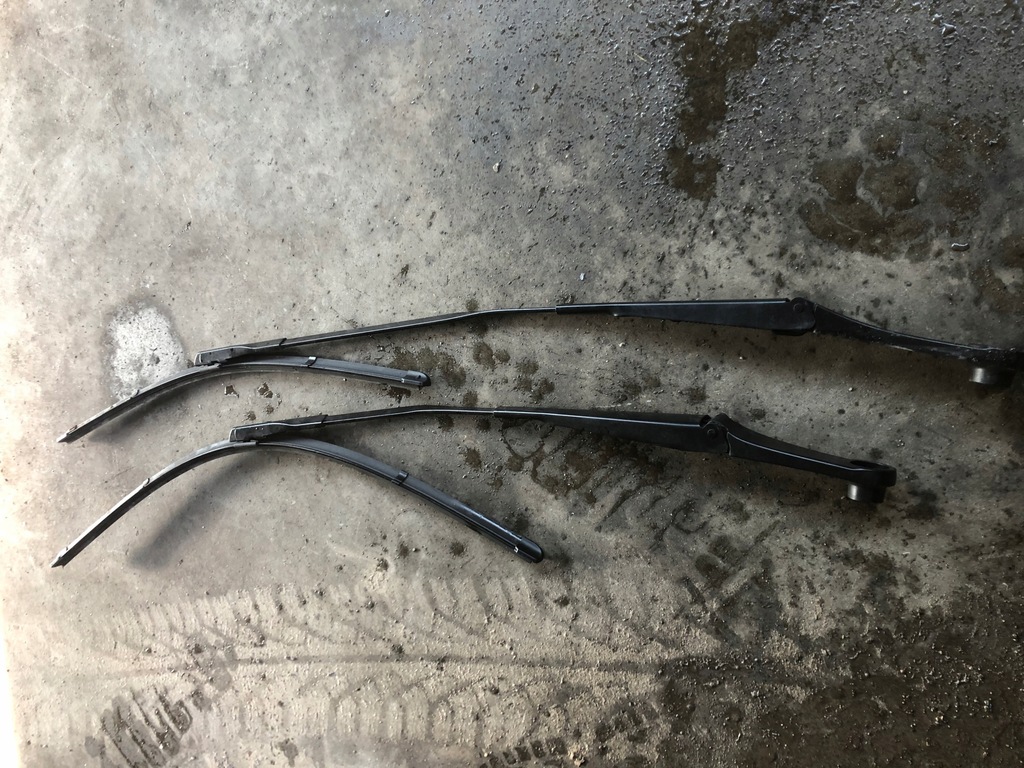 фото №1, Audi a8 d5 рычаги дворник комплект