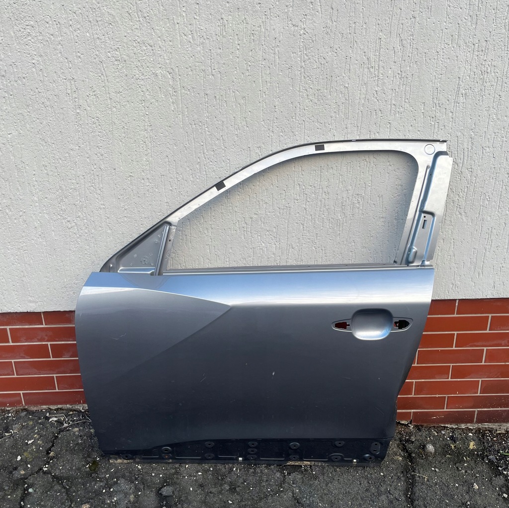 фото №1, Peugeot 2008 дверь правое передние