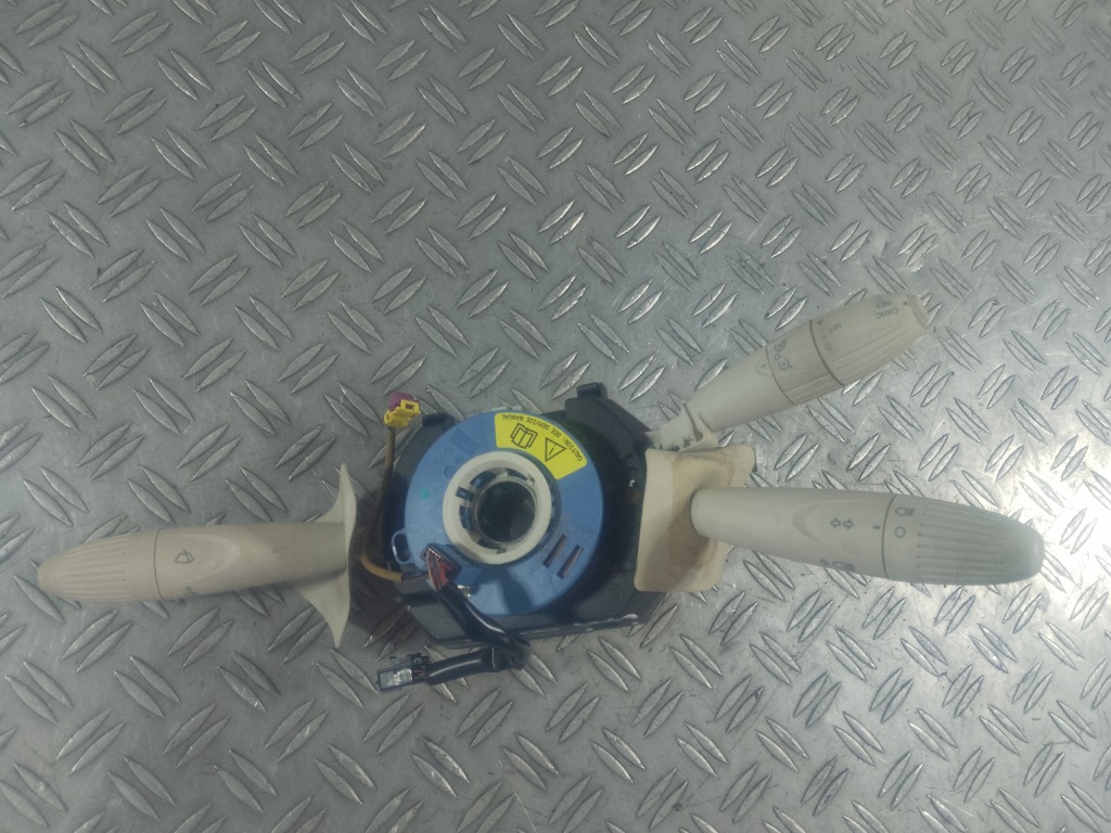 фото №1, Fiat 500 abarth 17-20 перемикач комбінований стрічка