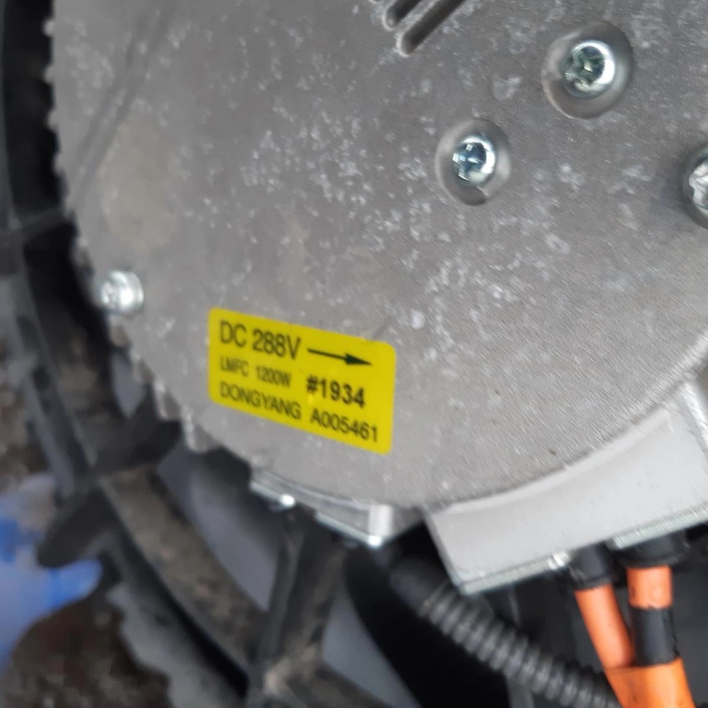 фото №5, Hyundai ix35 pas передній fuel cell wodór з радіаторами вентилятори