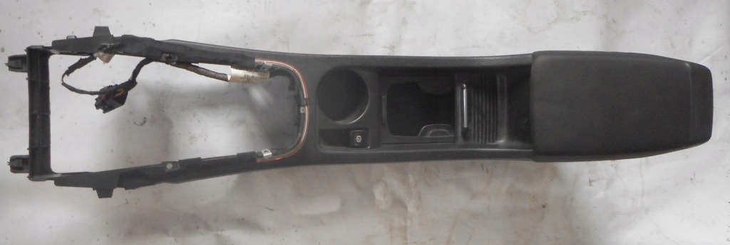 фото №1, Opel astra j iv подлокотник туннель средний europa