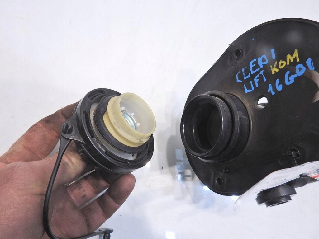 фото №5, Труба заливна горловина пального кришка kia ceed i 1.6 gdi