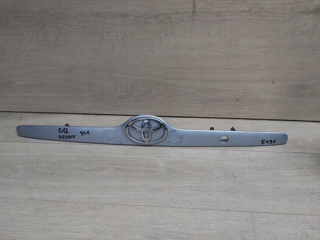 фото №1, Молдинг багажника toyota corolla e12 76801-12710