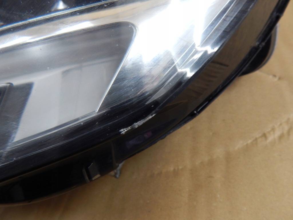 Opel corsa f full led фара левый  перед левая передняя 39162653 хорошее состояние оригинал . Цена