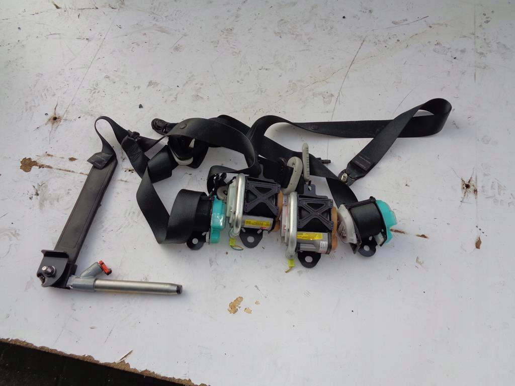 фото №1, Ремені натягувачі комплект nissan note e11 fl