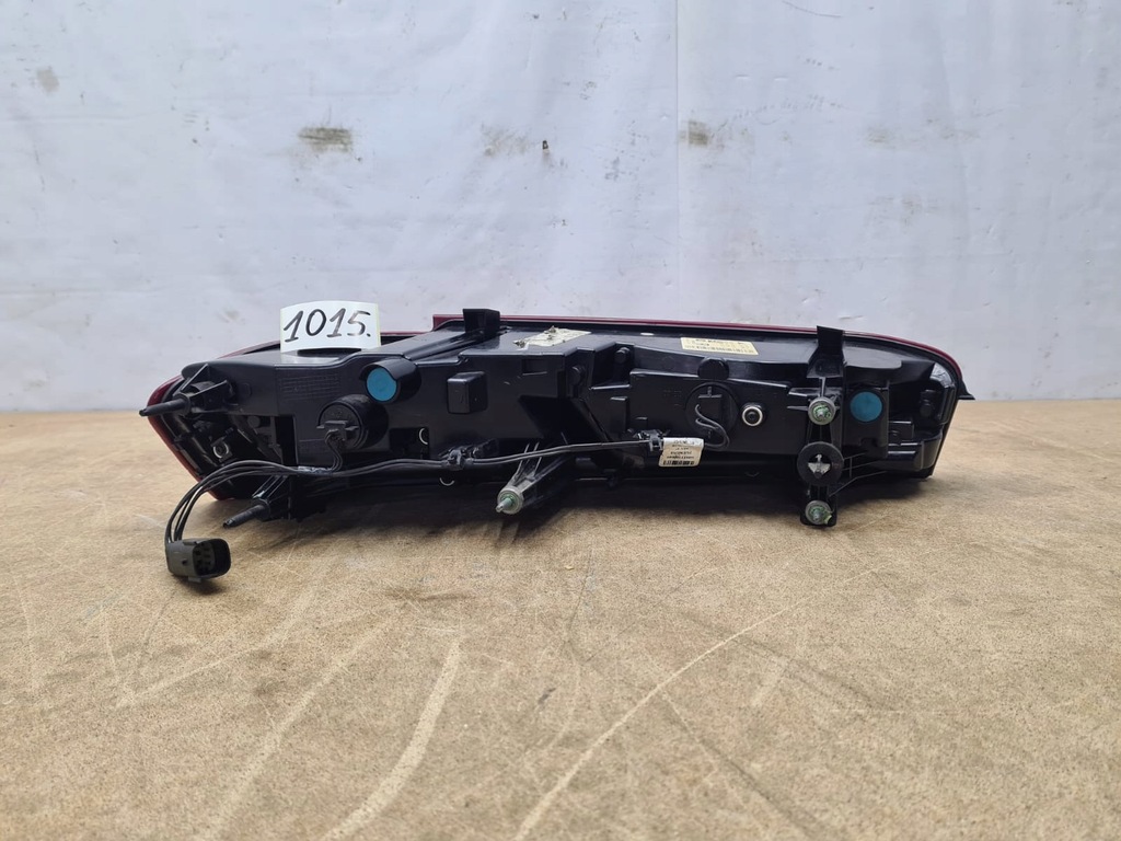 фото №8, Chevrolet camaro vi 17-18r лампа задня задня led права