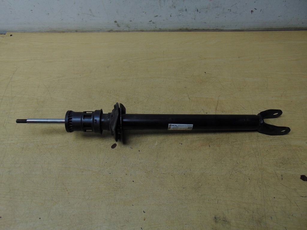фото №1, Амортизатор левый правый перед mercedes w206