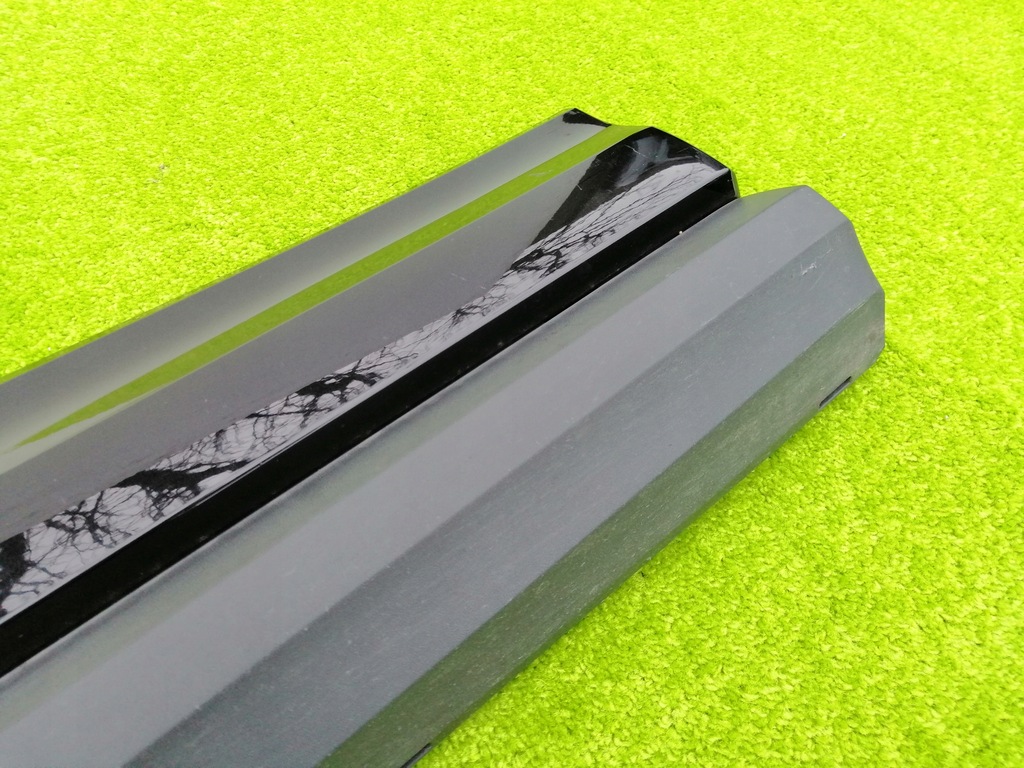 фото №2, Skoda karoq молдинг двері права задня задня