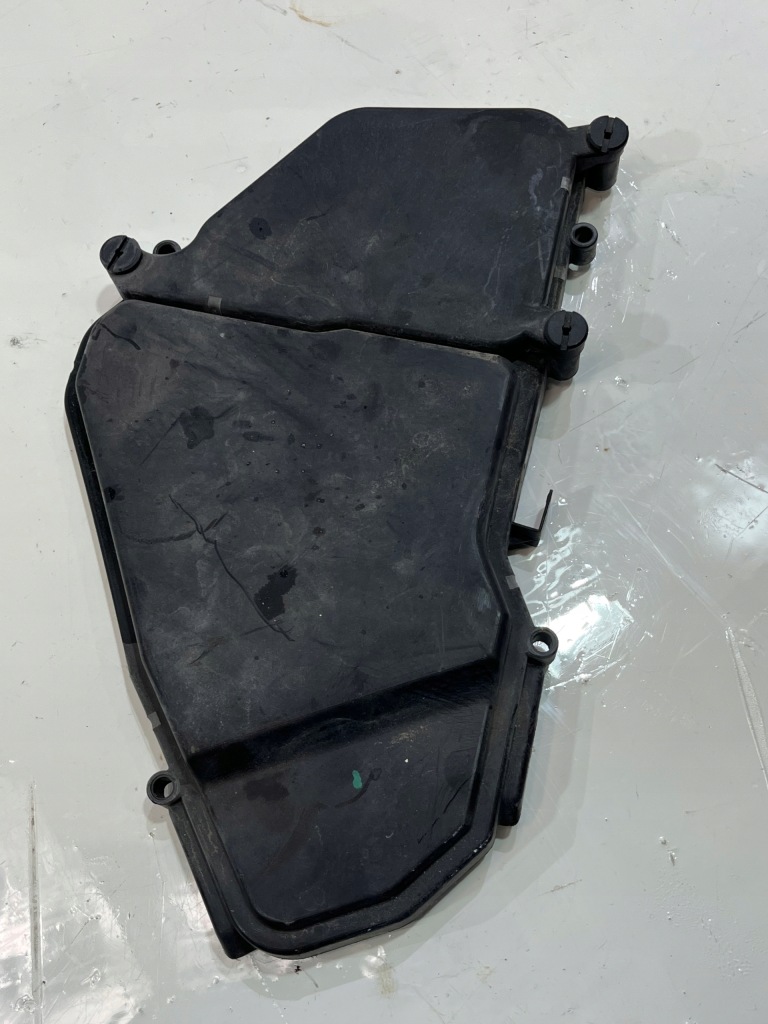 Купить Крышка предохранителей porsche cayenne 2 7p 7l0937576b