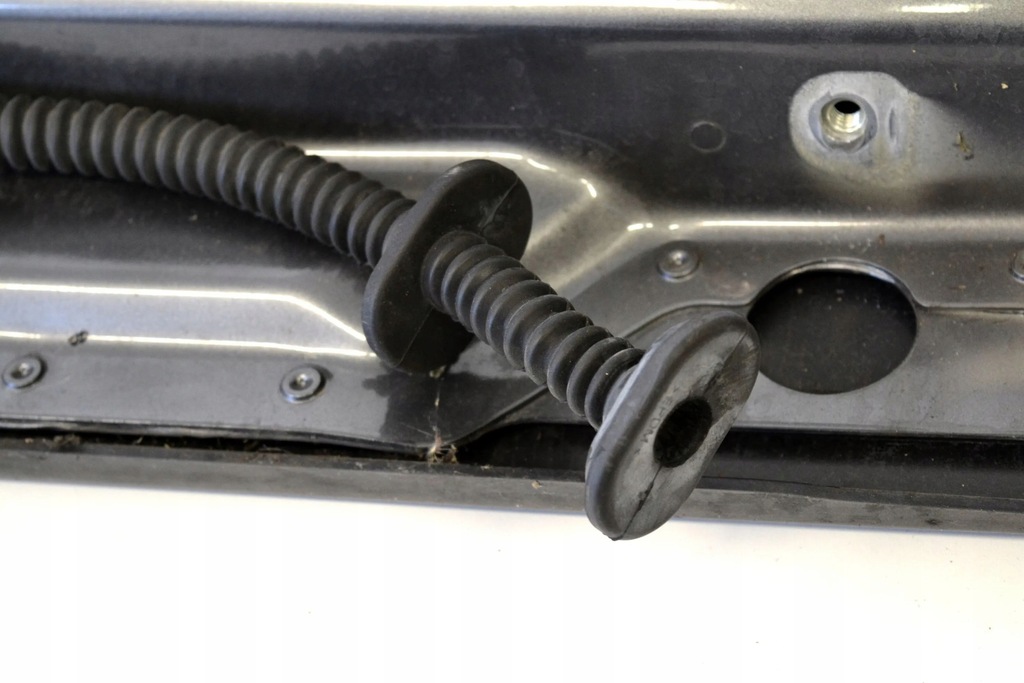 фото №8, Land rover discovery 4 - lr4 2015 задня кришка багажника багажника