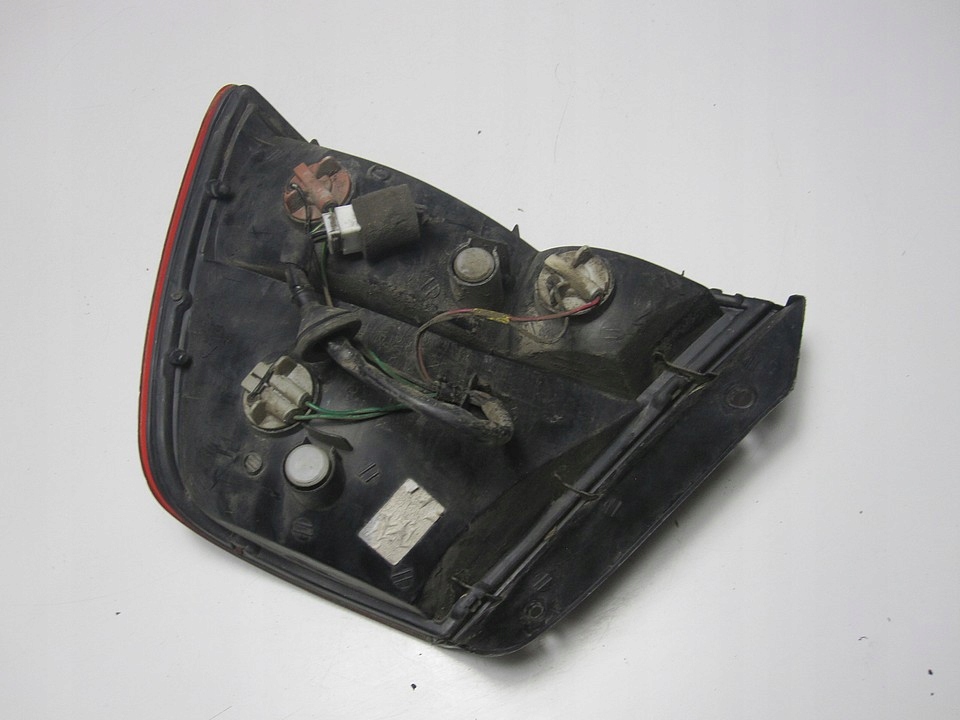 фото №8, Лампа задняя левая hyundai accent 01r 222