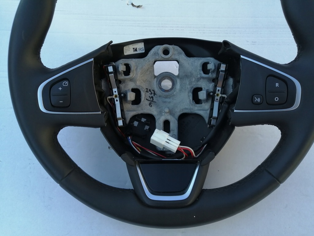 фото №2, Повітропровід шкіра renault clio iv