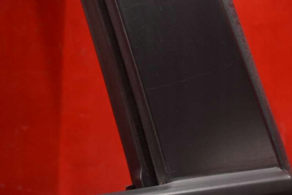 Двері праве задній задні чорні chevrolet cruze 1 1 5d hb рестайлінг  12-15 Зі Шроту