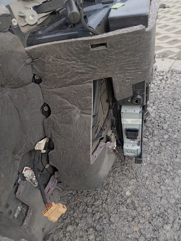 фото №9, Бардачок пасажира audi a4 b7 світлий szary 8e1857035