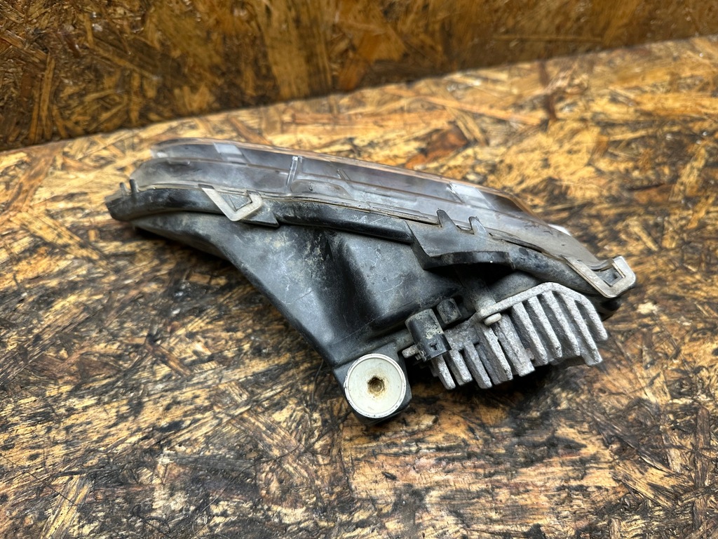 фото №7, Противотуманная фара левый land rover discovery sport evoque k8d2 15201 bb