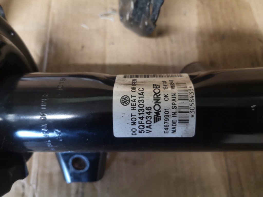 фото №4, Vw tiguan 2 2016 r амортизатор перед 5qf413031ac