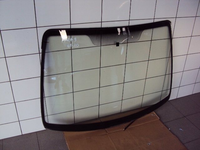 фото №3, Стекло лобовое перед mazda 5 2002-2008
