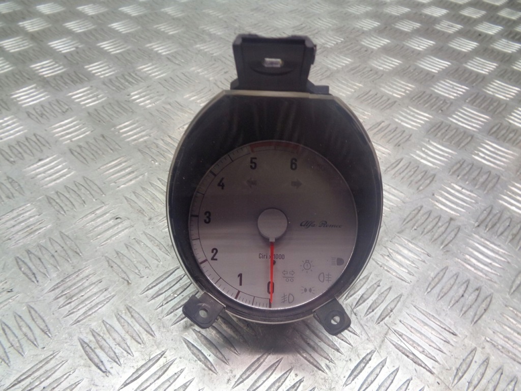 Купить Obrotomierz alfa romeo 156 1.9 jtd 156052670