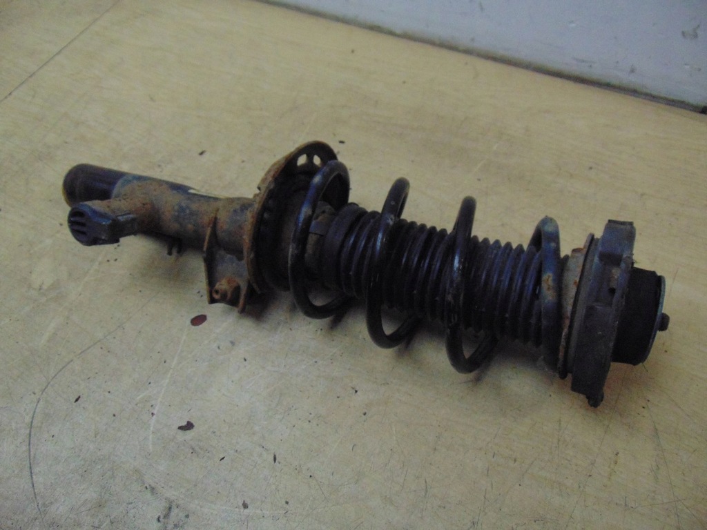 фото №9, Амортизатор mc person лівий перед vw golf vi 1.4 tsi 1t0413031hc