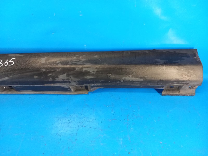 Наружная накладка порог левое  ford focus 10-18 cp9z-5810177-b Оригинал