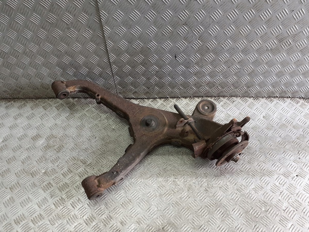 фото №1, Поворотний кулак важіль лівий задня mercedes vito i w638