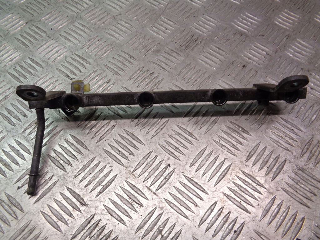 Купити Молдинг упорскування daewoo kalos 1.2