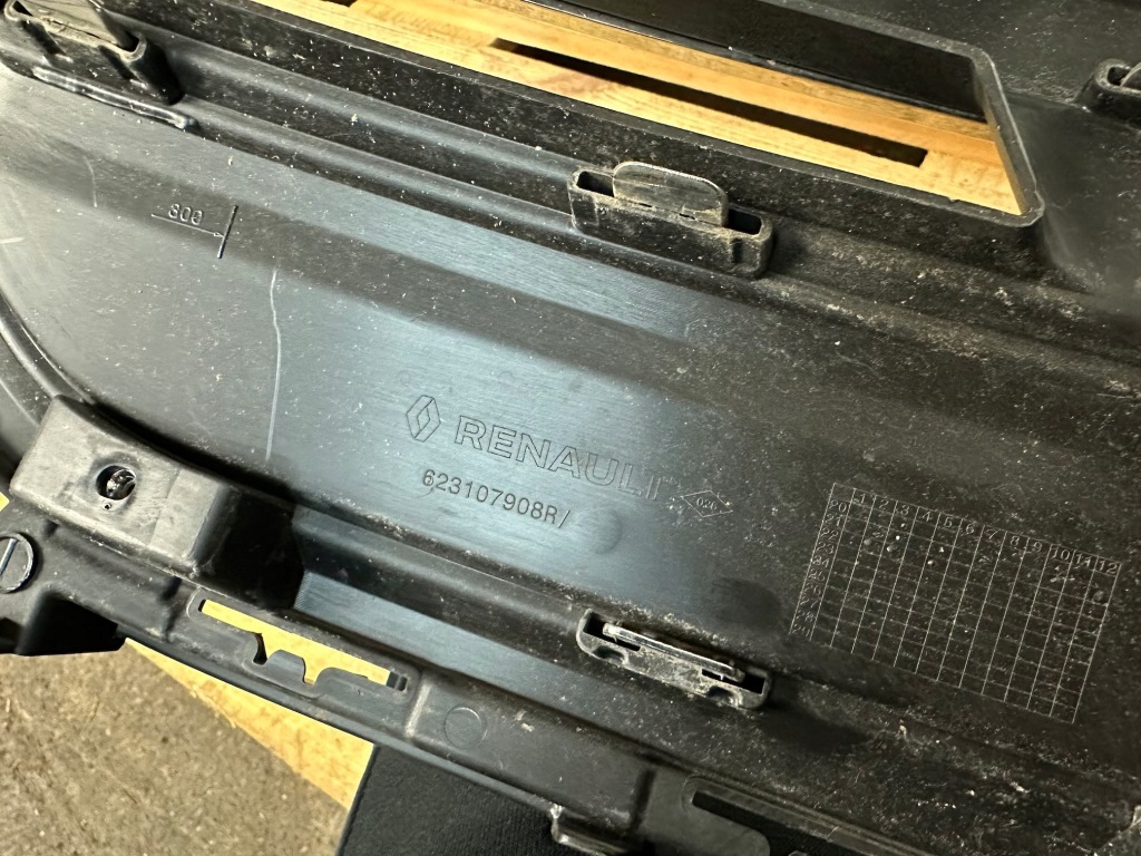 Решётка радиатора решётка радиатора перед бампера renault kangoo iv e-tech 623107908r orygin полный Недорого