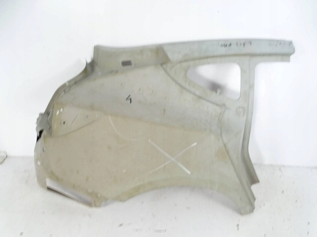 фото №1, Крила задня задній правий tesla 3