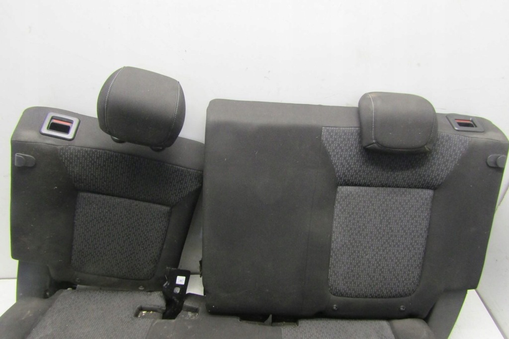 фото №2, Сидіння заднє сидіння задня задня кріплення заскочки opel crossland x