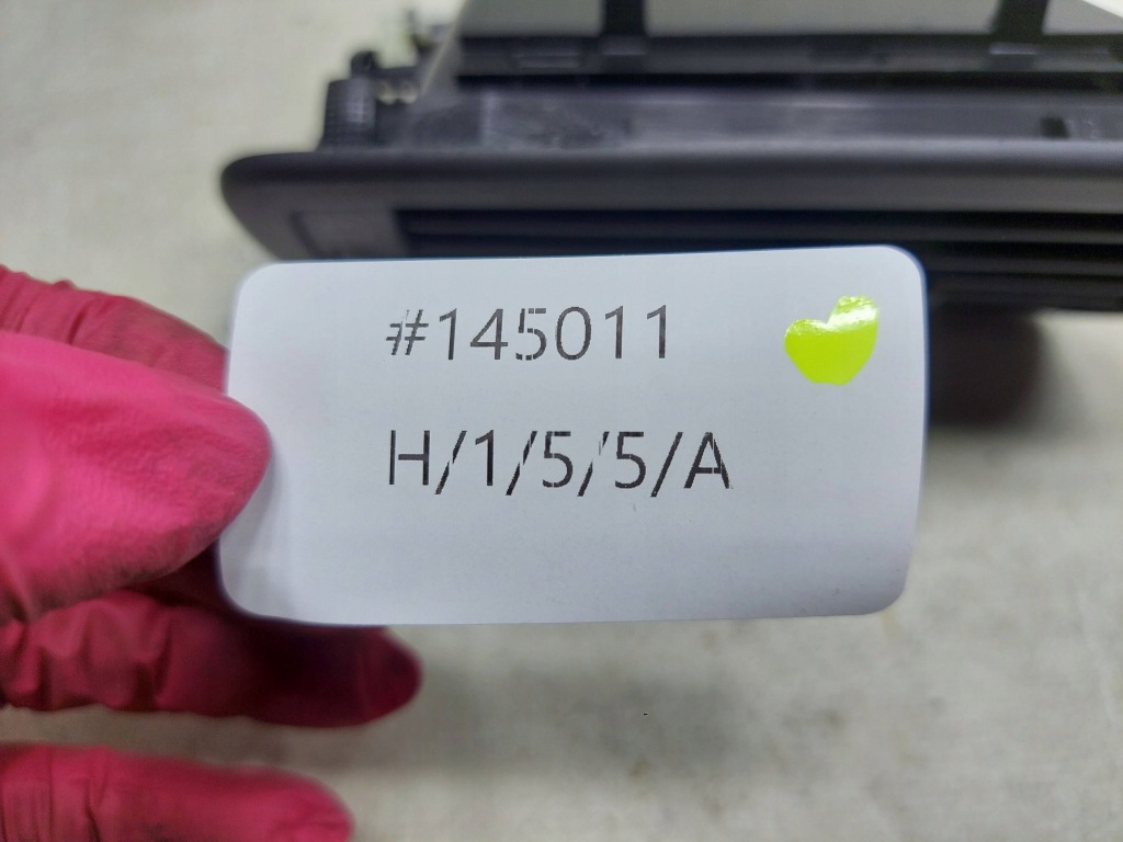 Решітка обдув права 1484108077 citroen c8 peugeot 807 Недорого