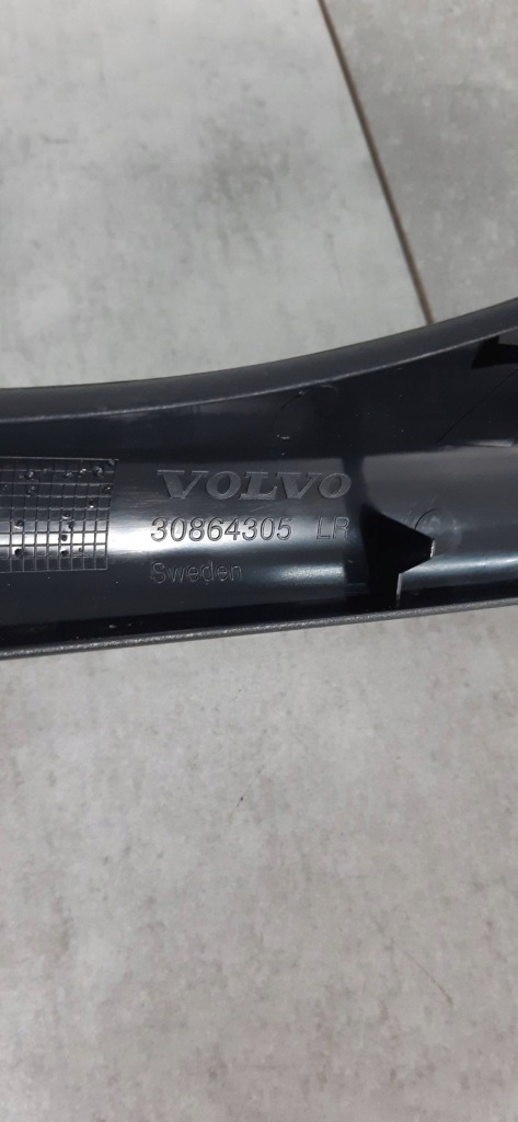 Volvo v40 95-04 заглушки рейлінг 30864305 30864306 30864304 30864303 Зі Шроту