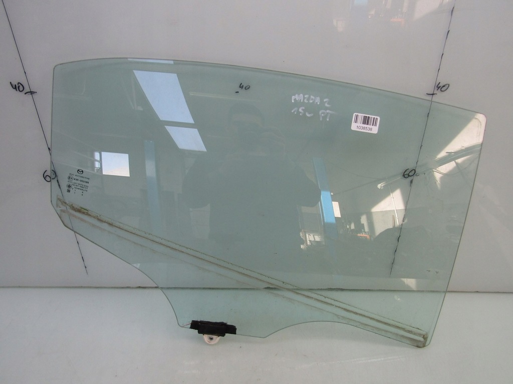 фото №1, Mazda 2 dj 15r стекло дверь правая задняя правый задняя