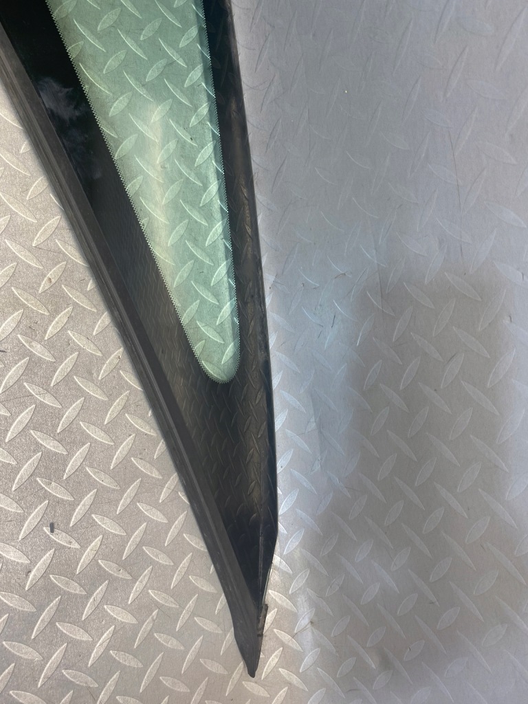 фото №4, Стекло стекло кузовная левая opel zafira iii c 2015 rok оригинал