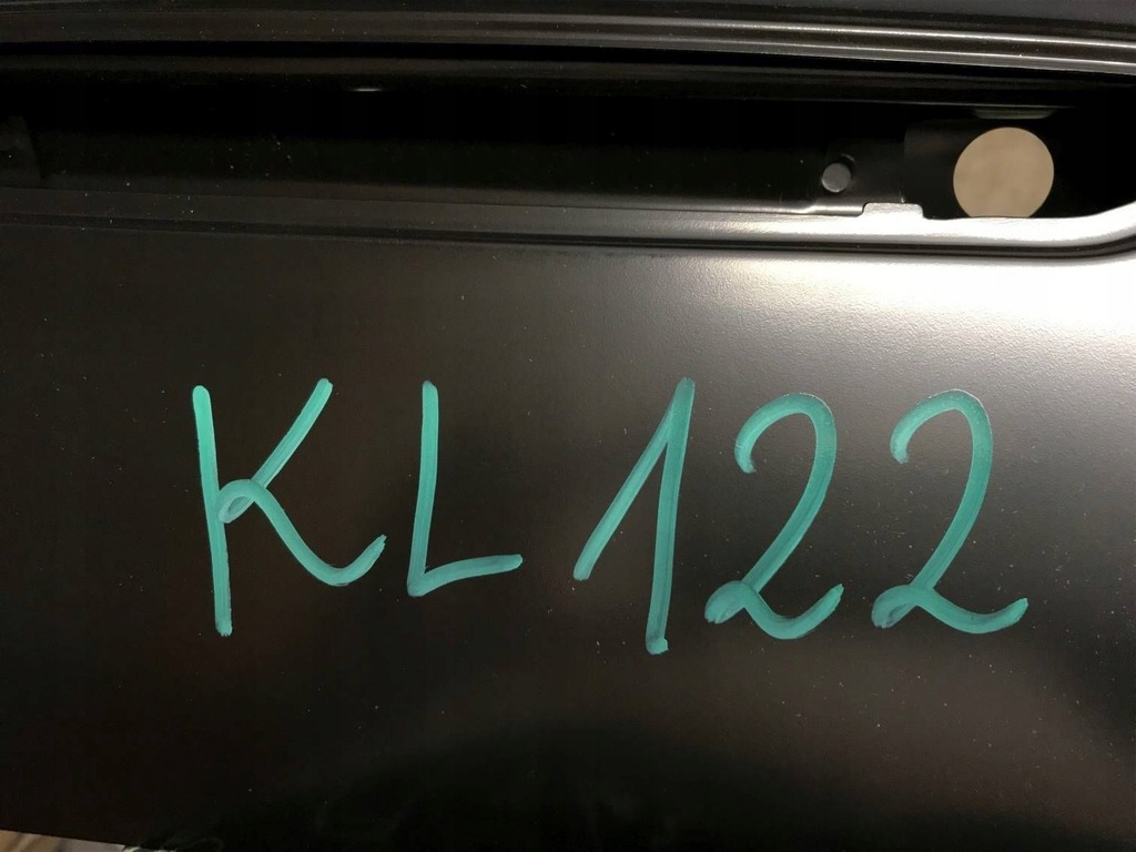 фото №9, Крышка багажника задняя skoda fabia 6y9827025