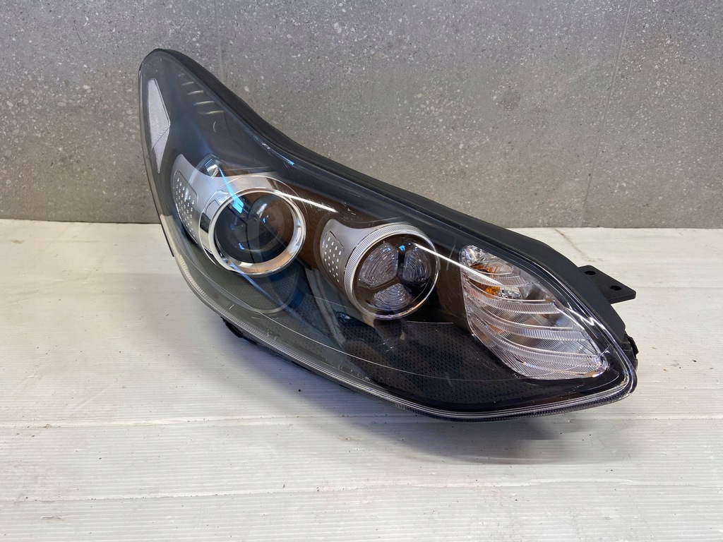 фото №8, Kia sportage iv лампа права led 92102-f1010