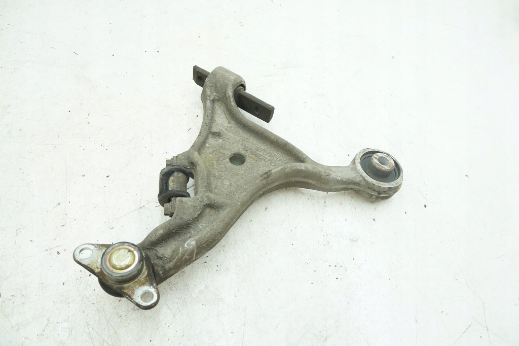 фото №1, Volvo s60 v70 s80 i рычаг левый перед 9173616