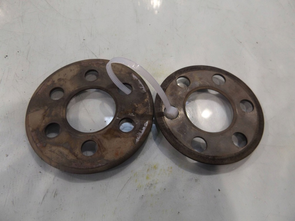 Купити Yaris ii 1,3 проставка колеса маховика