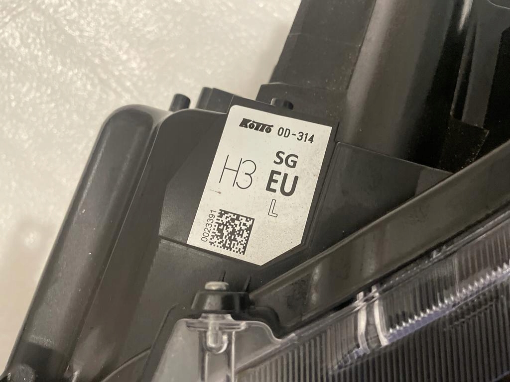 фото №6, Toyota yaris cross full led