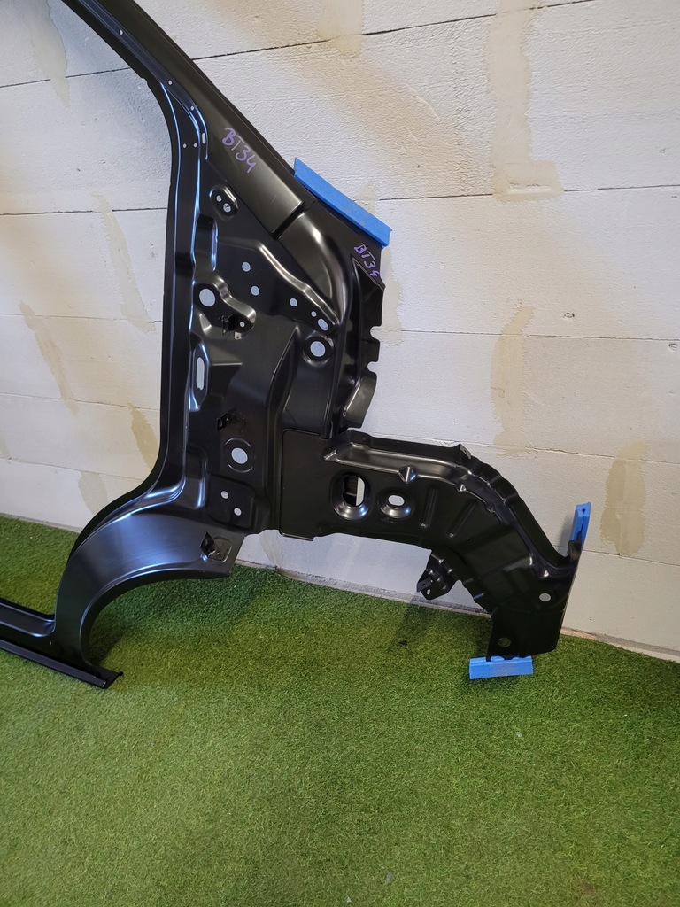 фото №4, Ford transit custom обшивка порог подкрылок блок двигателя