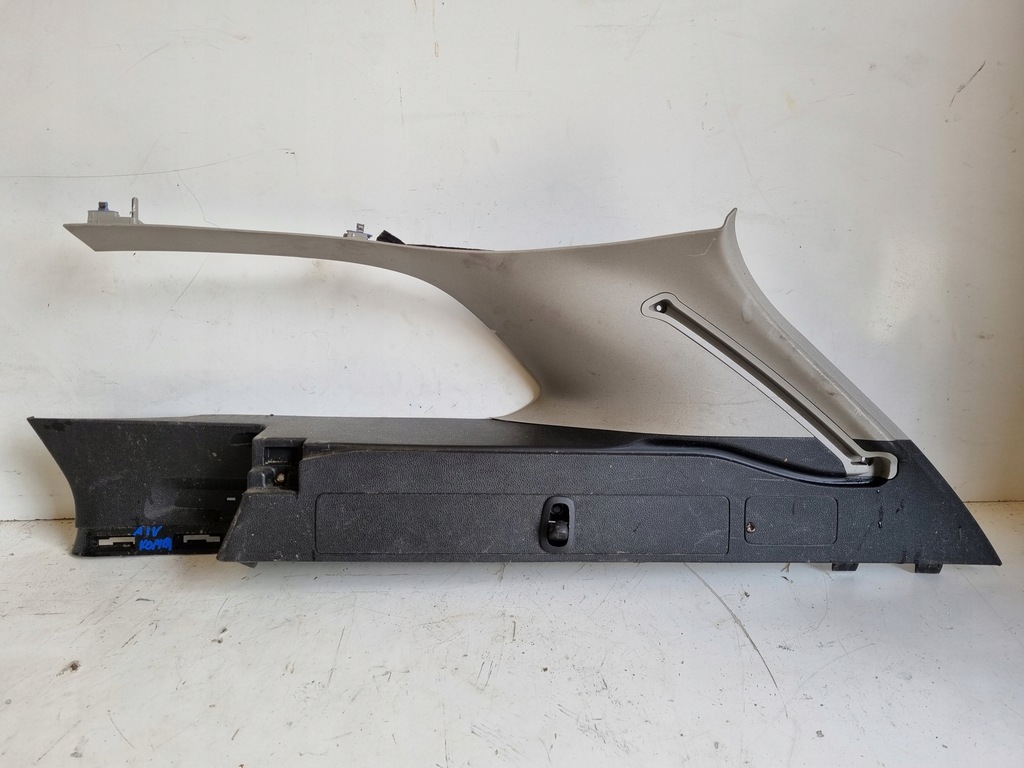 фото №1, Opel astra j iv защита стойка правый задняя 13376953